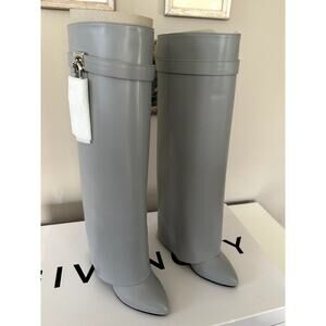 Givenchy Shark Lock Knee High Boots Womens Size 39 Grey Leather New Shoes